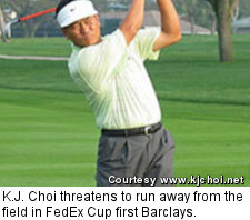 K.J. Choi threatens to run away from the field in FedEx Cup first Barclays.