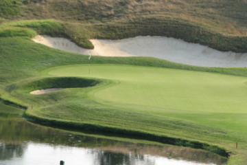 The Ace Club - Gary Player Design
