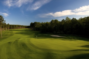 Arthur Hills golf course at Boyne Highlands - hole 5