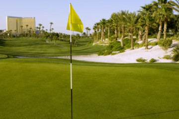 Bali Hai Golf Club in Las Vegas - hole 2