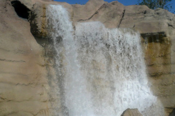 Eagle Falls Golf Course - Waterfall