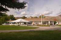 Crater Springs GC: clubhouse