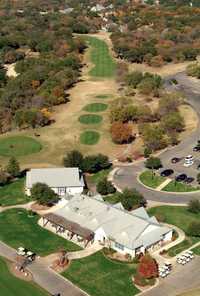 SilverHorn GC of Texas: clubhouse
