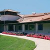 Lakeside GC: clubhouse